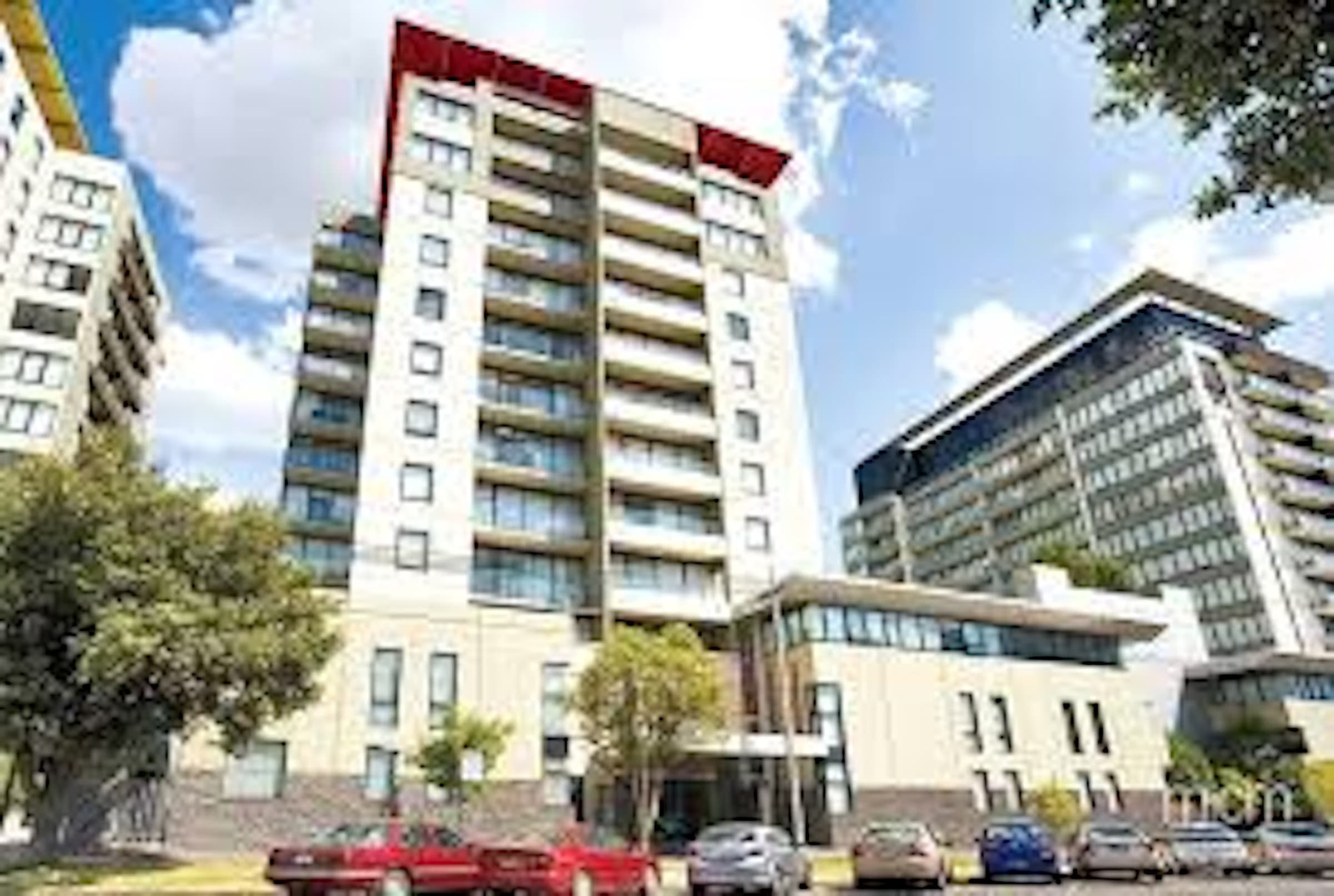 Car park garages in south Melbourne and storage as option